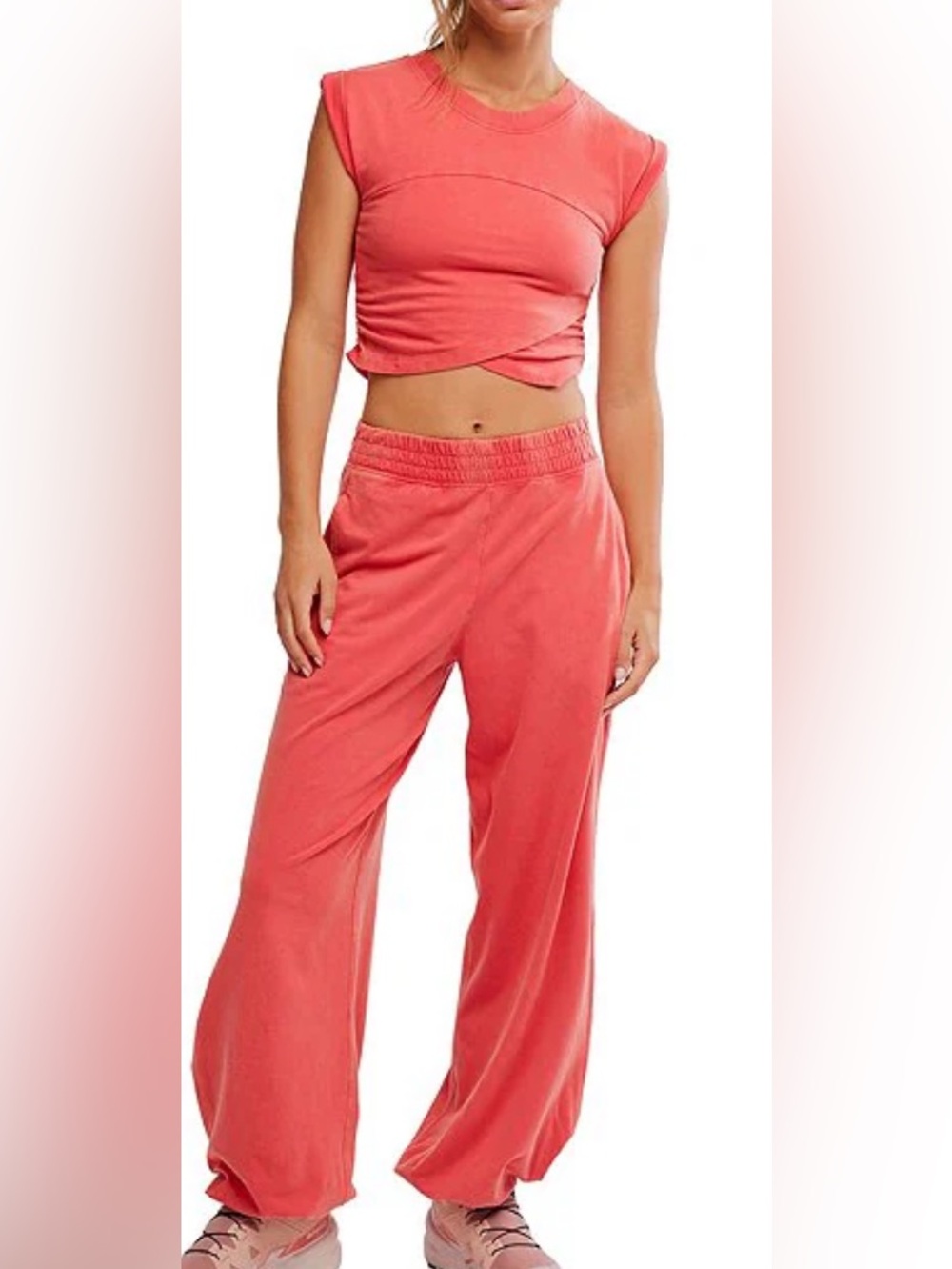 FREE PEOPLE CROSSOVER SET
Like NEW! Washed once never worn
size small
Grapefruit